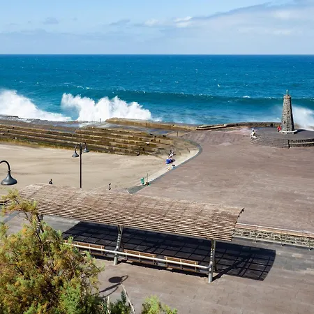 公寓 Tranquil Sea View In